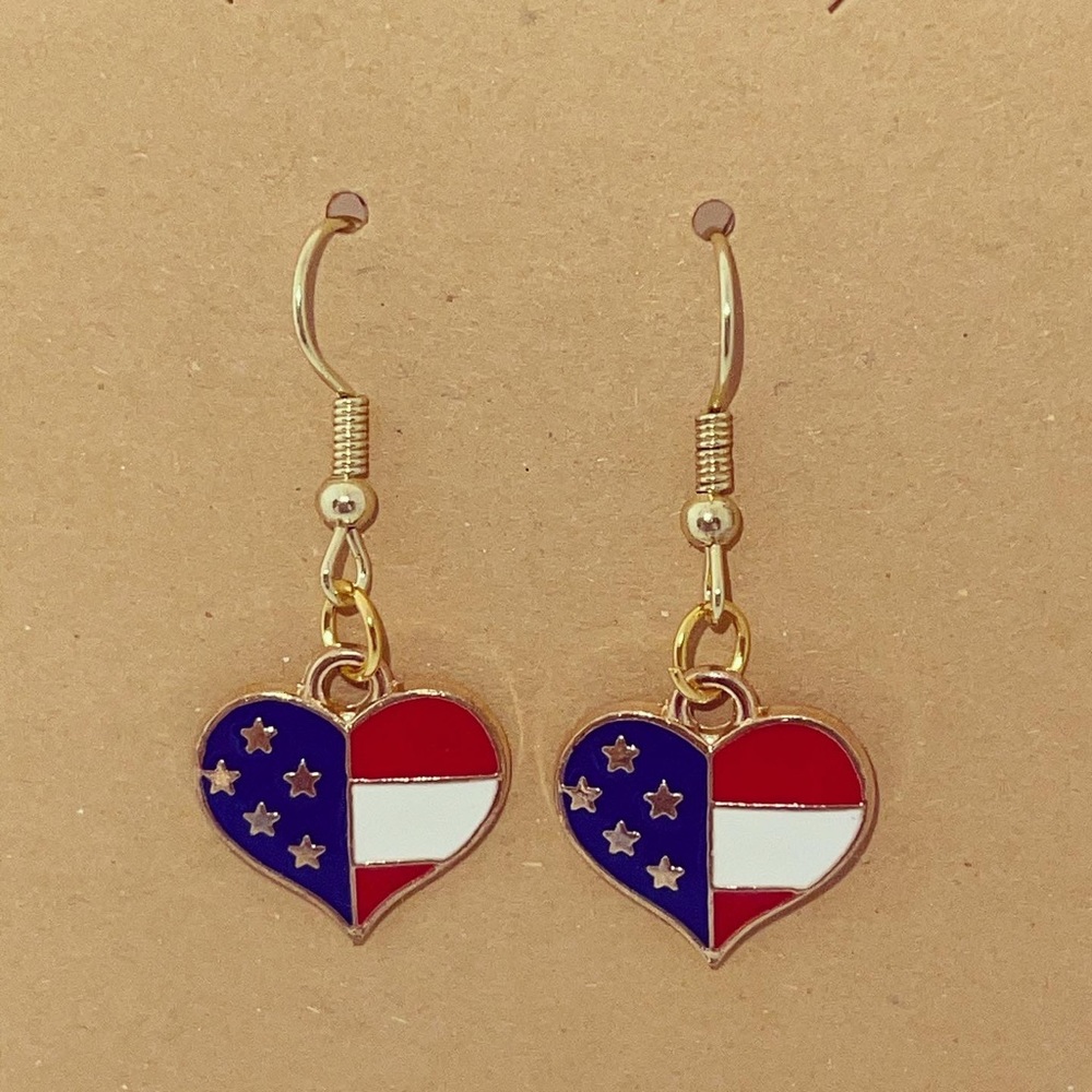 4th of July Earrings - Heart Shape US flag